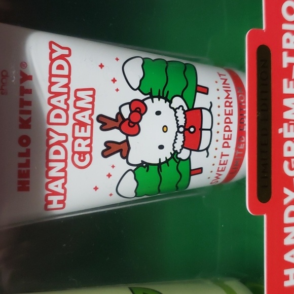 Hello Kitty and Friends Limited Edition NWT Gift Boxed Handy Creme Trio - Picture 3 of 7